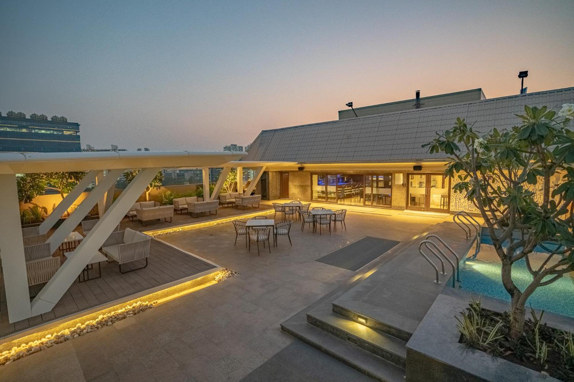 Radisson Blu Pune Hinjawadi Pimpri-Chinchwad Exterior foto